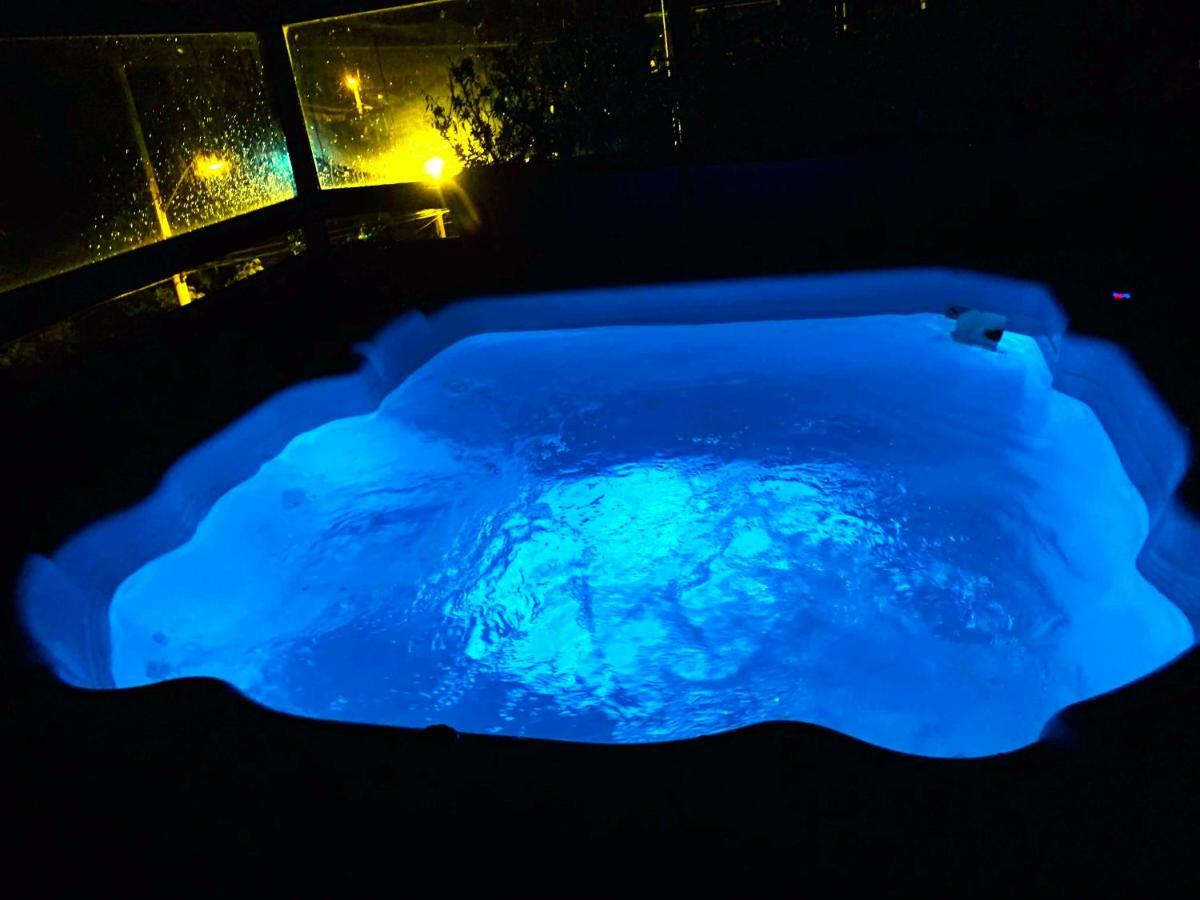Duplex Com Hidromassagem - Praia Do Forte Exteriér fotografie